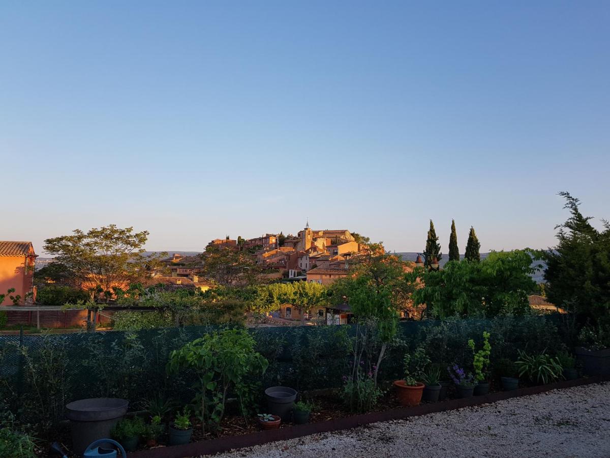Chambre du sentier des ocres Roussillon en Isere Extérieur photo